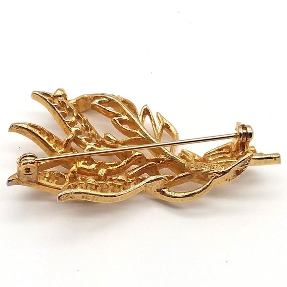 Vintage Brooch Signed Lisner Pin Gold Tone Bundle Leaves Feather Fern Wheat - Picture 2 of 3